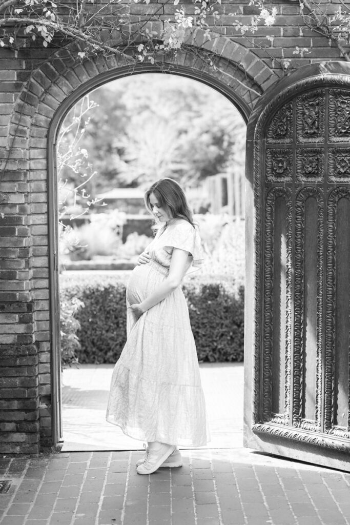 Bay Area Filoli maternity photography session in springtime